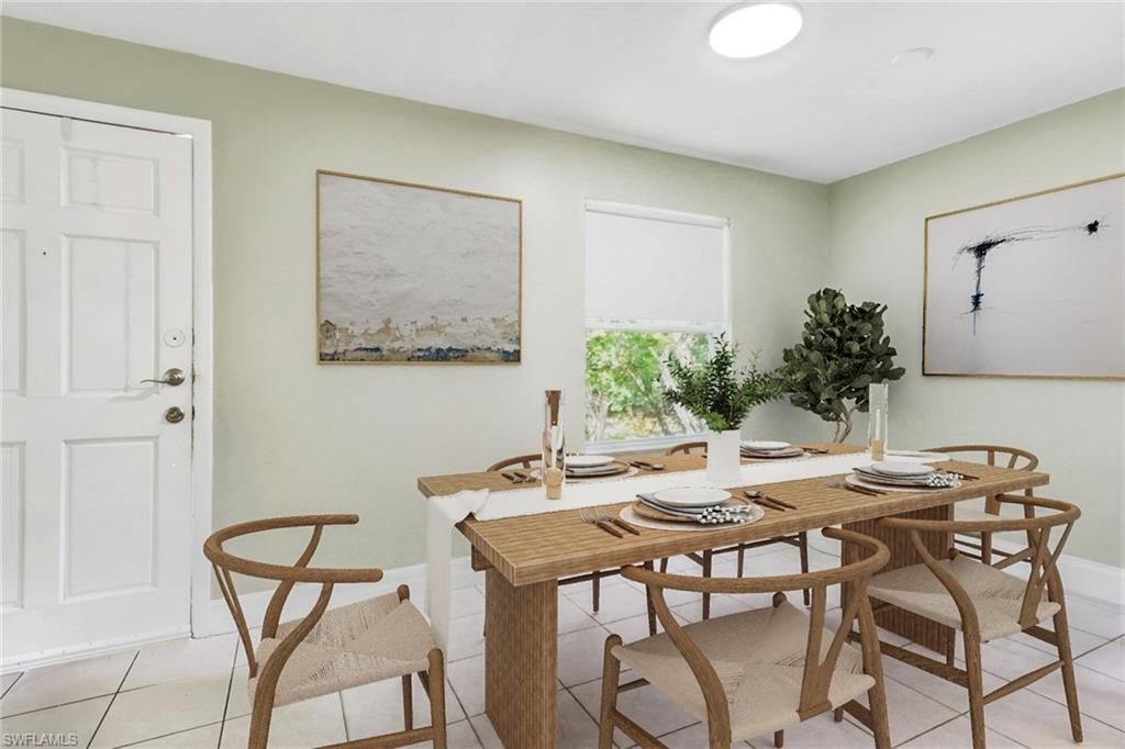 NAPLES MANOR - Residential