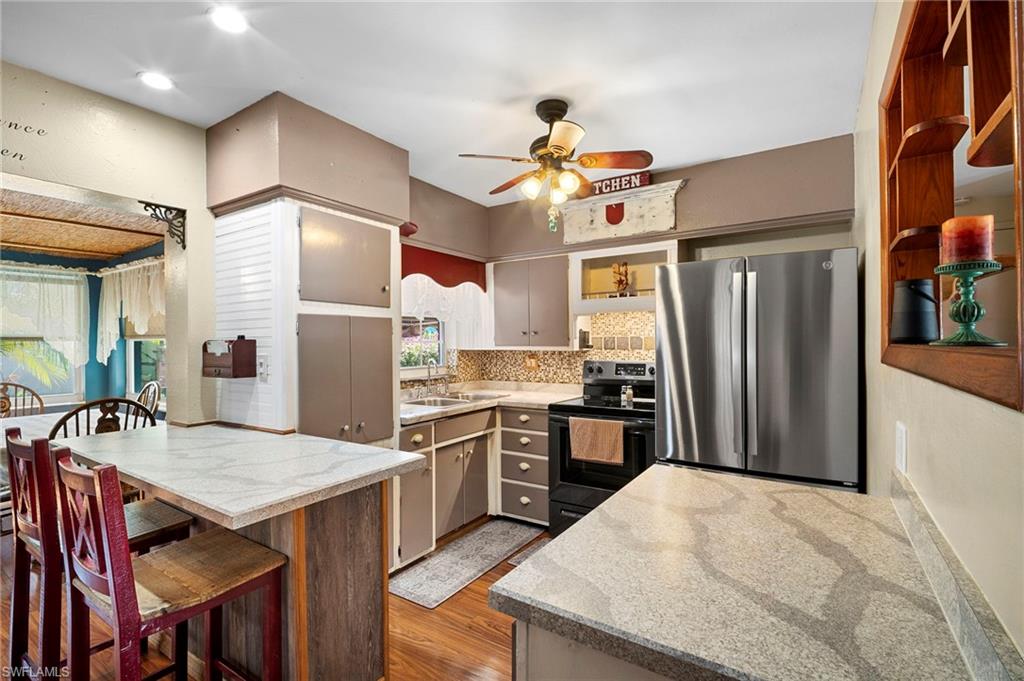 BAYSHORE GARDENS - Residential