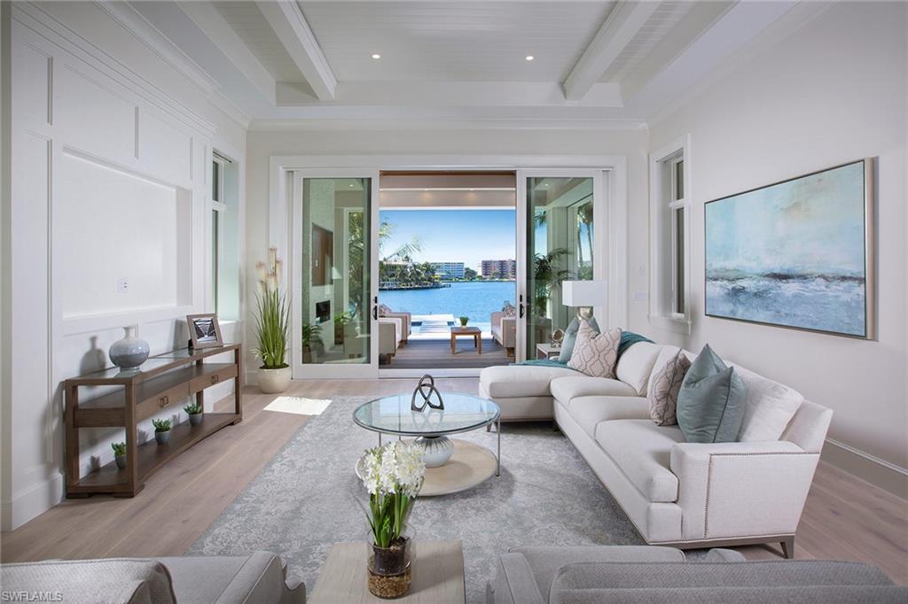 PARK SHORE - Residential