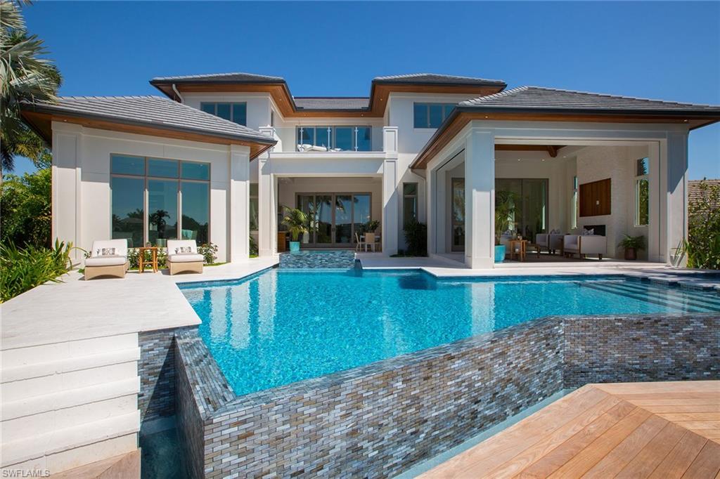 PARK SHORE - Residential