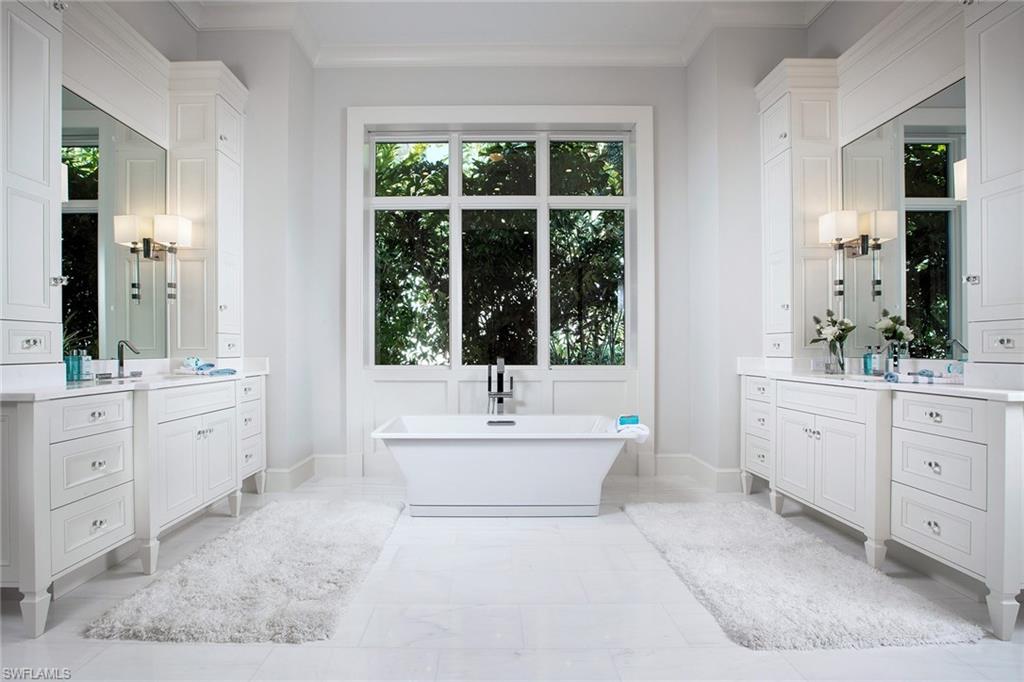 PARK SHORE - Residential