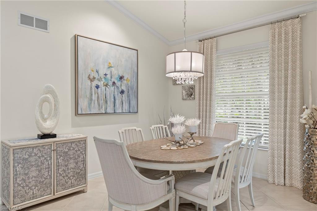 TWIN EAGLES - Residential