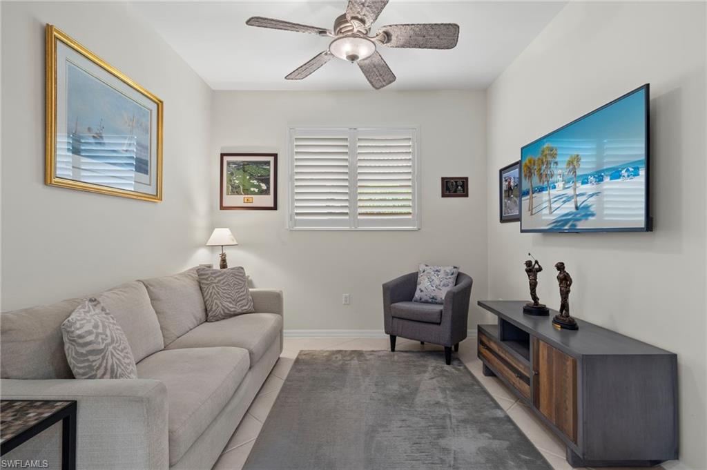 TWIN EAGLES - Residential