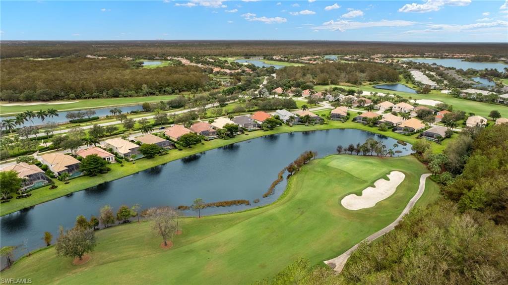 TWIN EAGLES - Residential