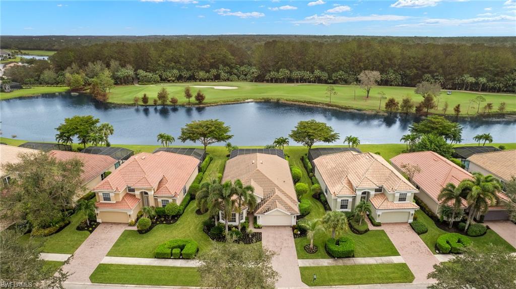 TWIN EAGLES - Residential