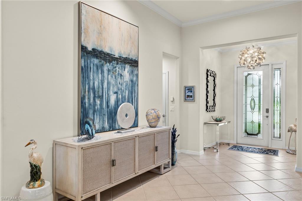 TWIN EAGLES - Residential