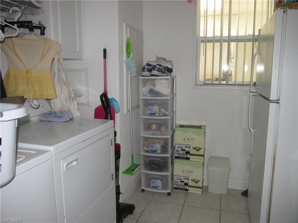 BAYSIDE ESTATES - Residential