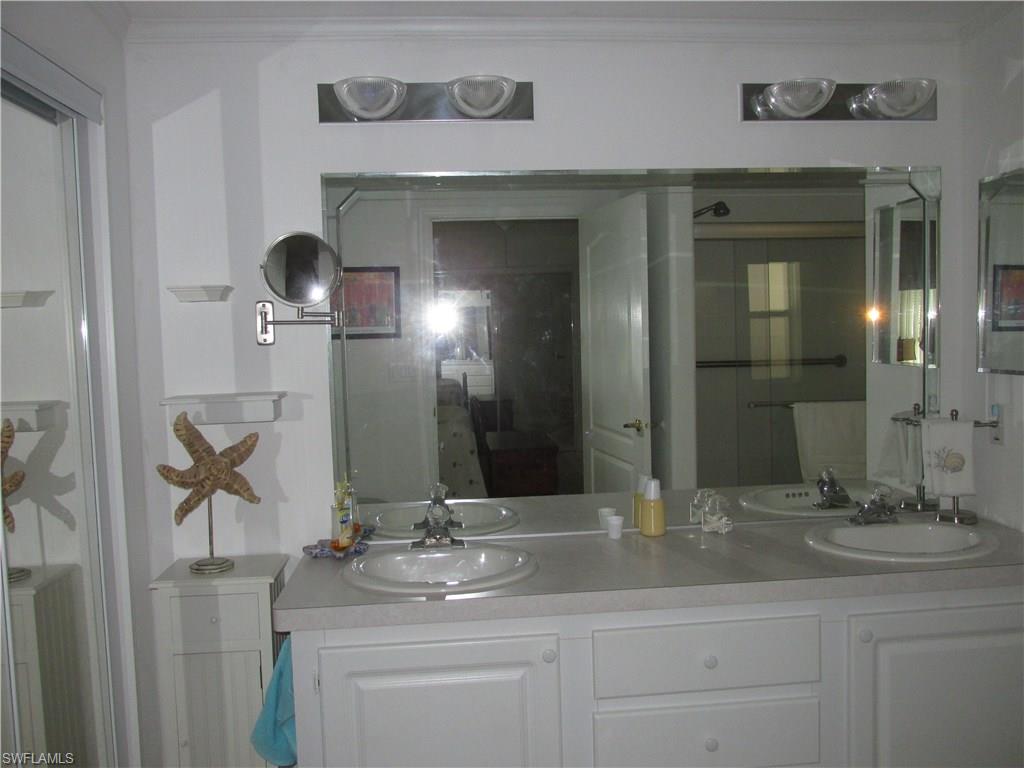 BAYSIDE ESTATES - Residential