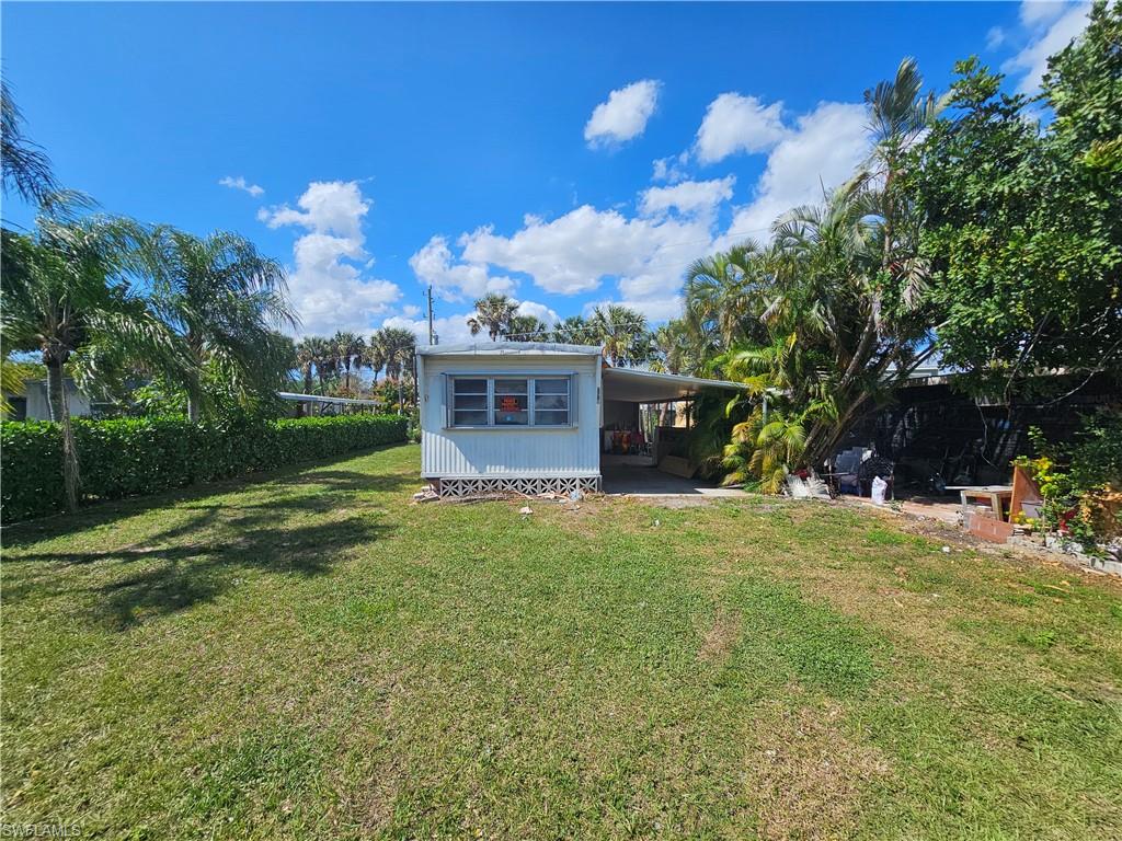 SHELTERING PINES - Residential