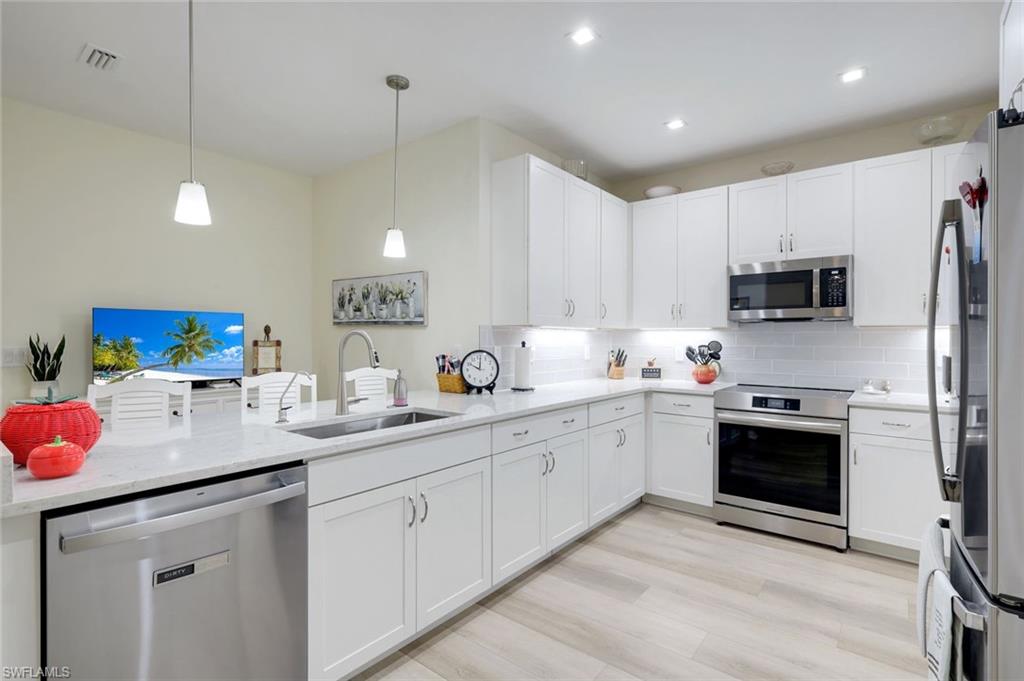 PARKWAY PRESERVE - Residential