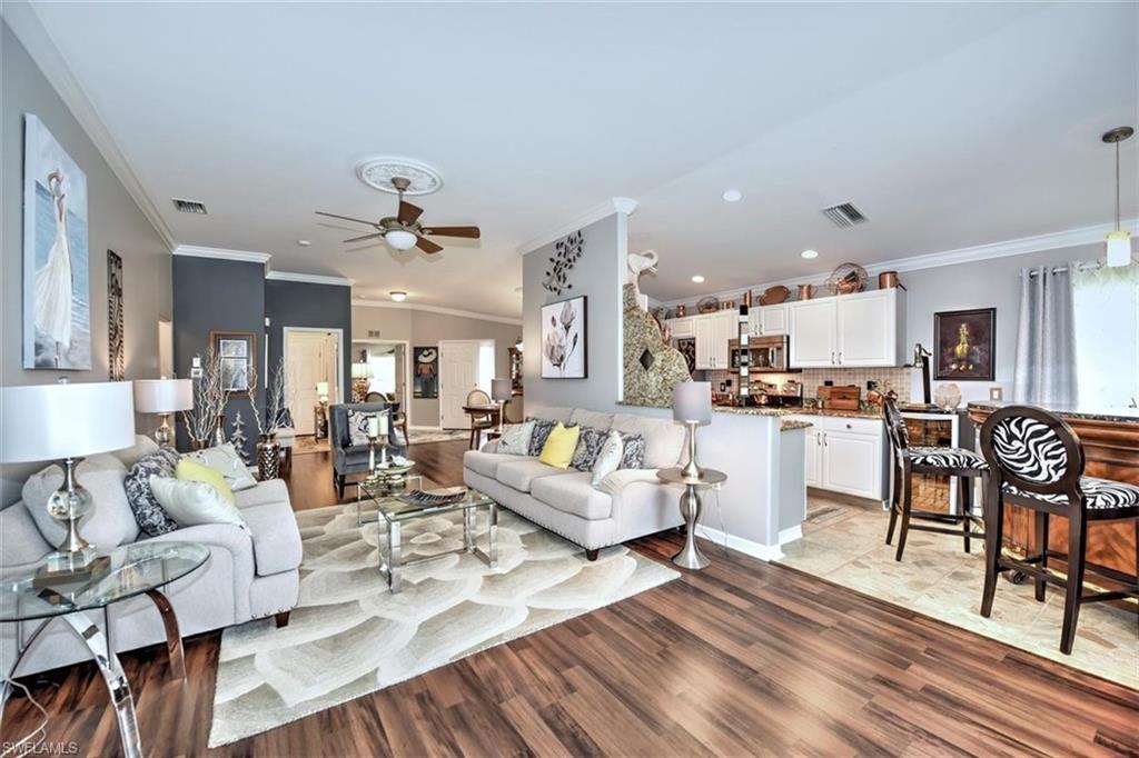 OAKHURST - Residential