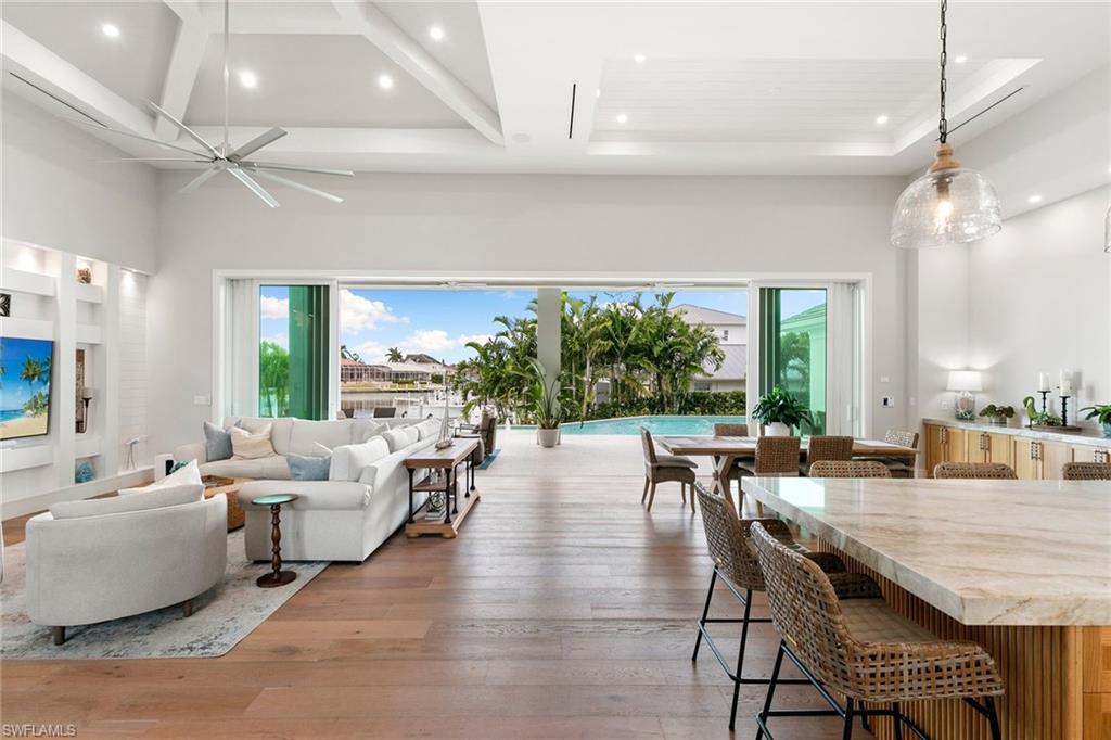 MARCO ISLAND - Residential