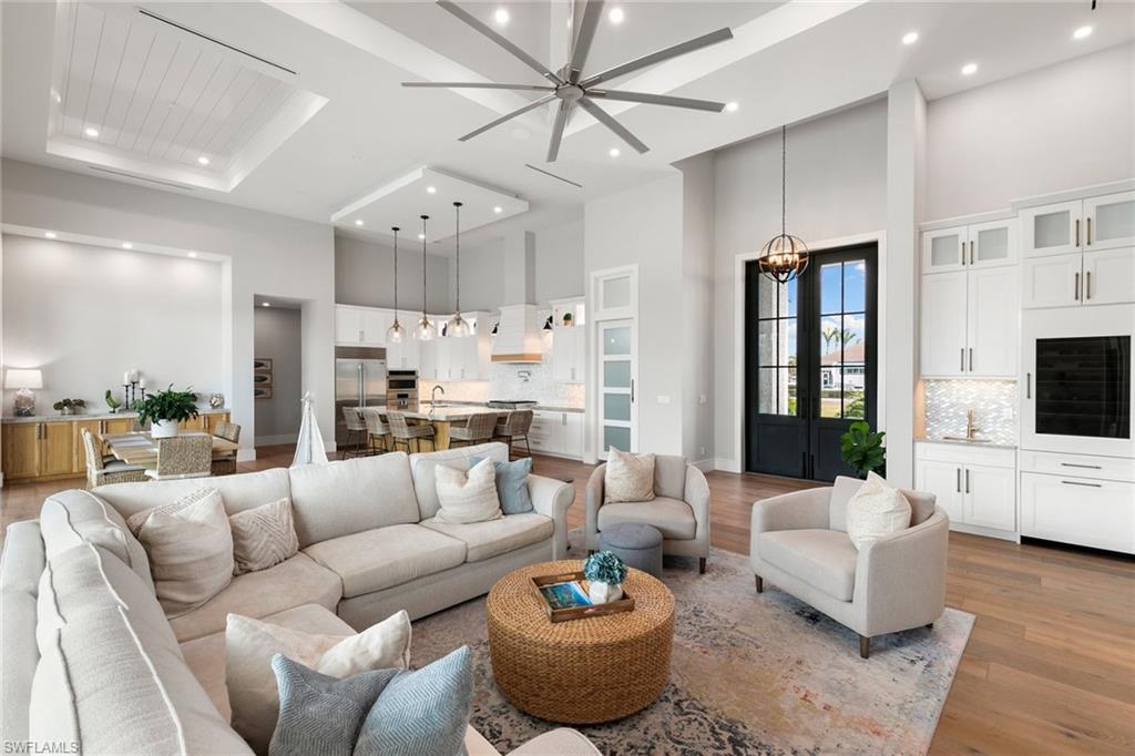 MARCO ISLAND - Residential