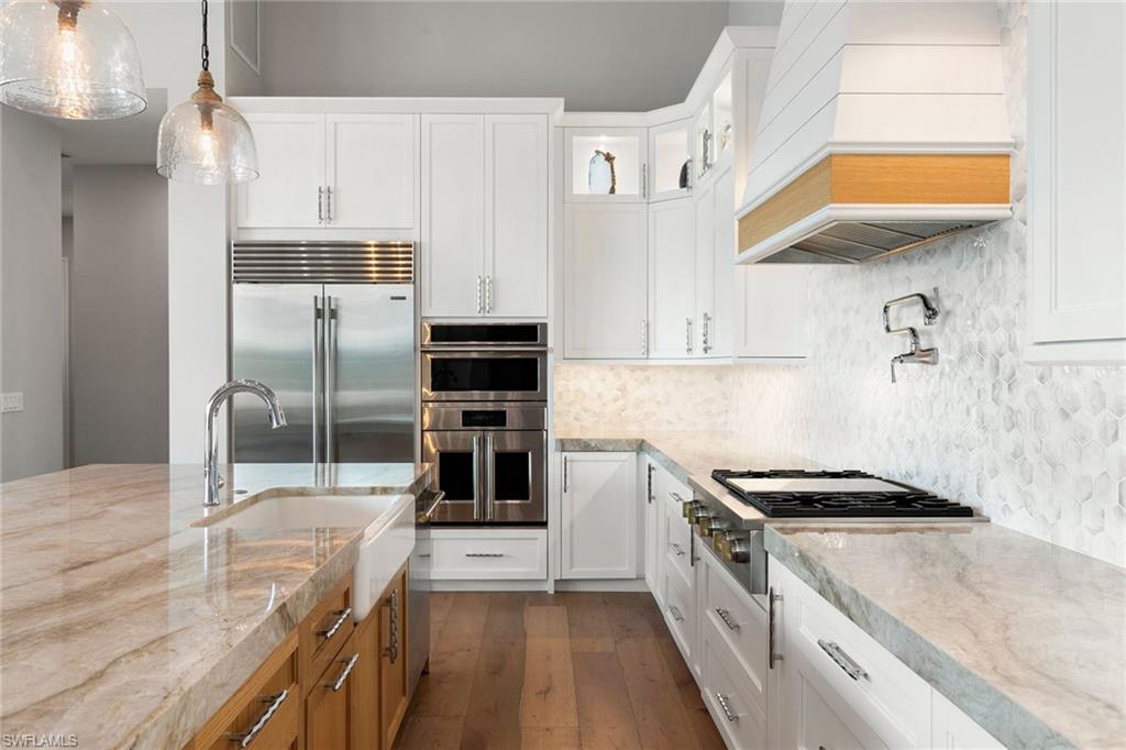 MARCO ISLAND - Residential