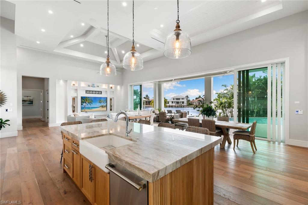 MARCO ISLAND - Residential