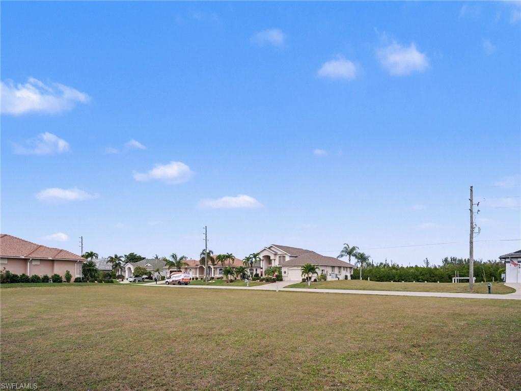 PUNTA GORDA ISLES - Land