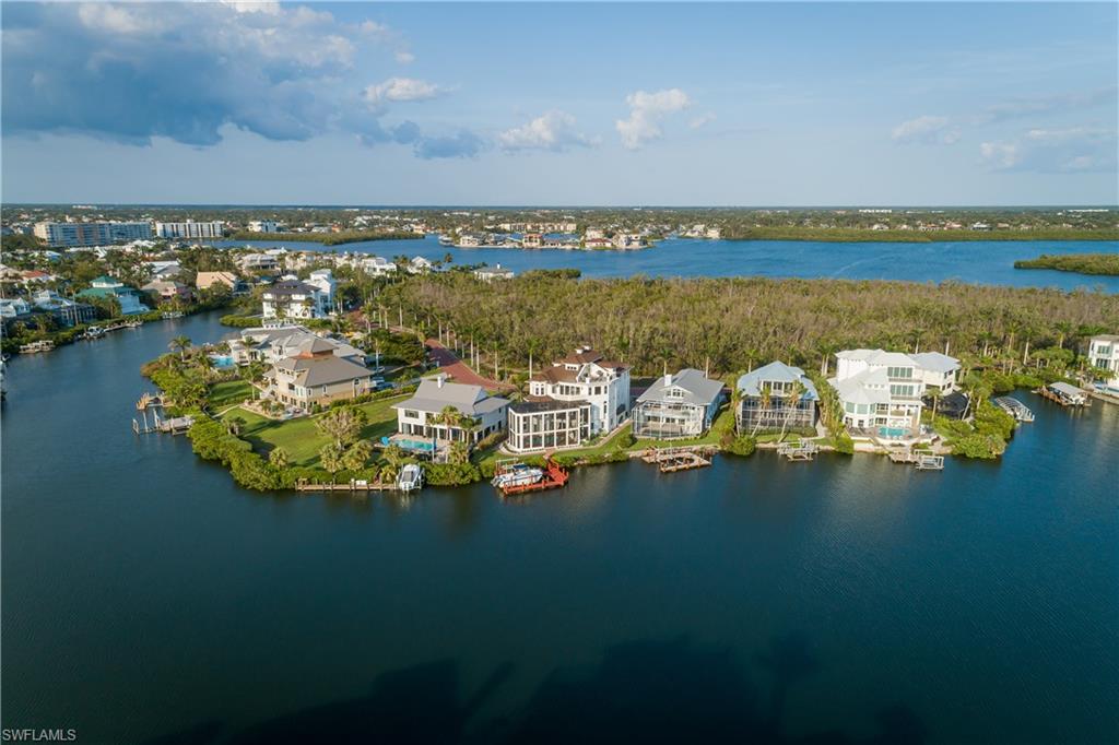 BAYFRONT GARDENS - Residential