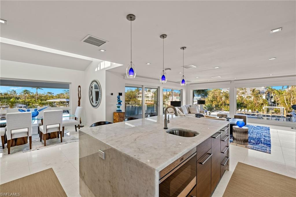 SANIBEL HARBOURS - Residential