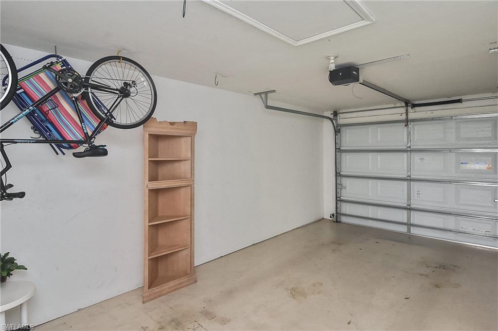 FAIRWAY ISLES - Residential