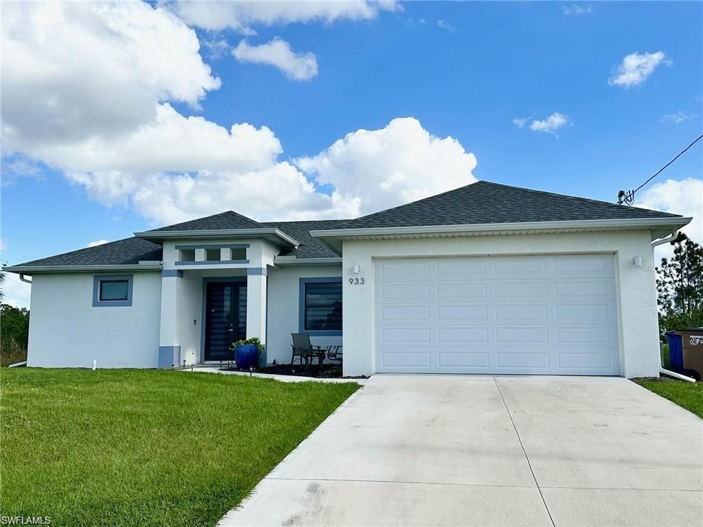 Photo of 933 Oxford AVE S, LEHIGH ACRES, FL 33974 (MLS # 225084332)