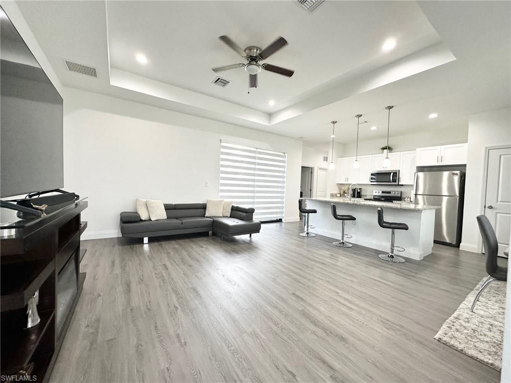 Photo of 933 Oxford AVE S, LEHIGH ACRES, FL 33974 (MLS # 225084332)