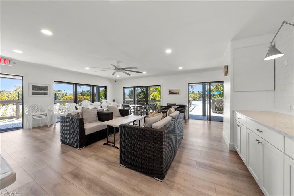 GULF PINES - Residential