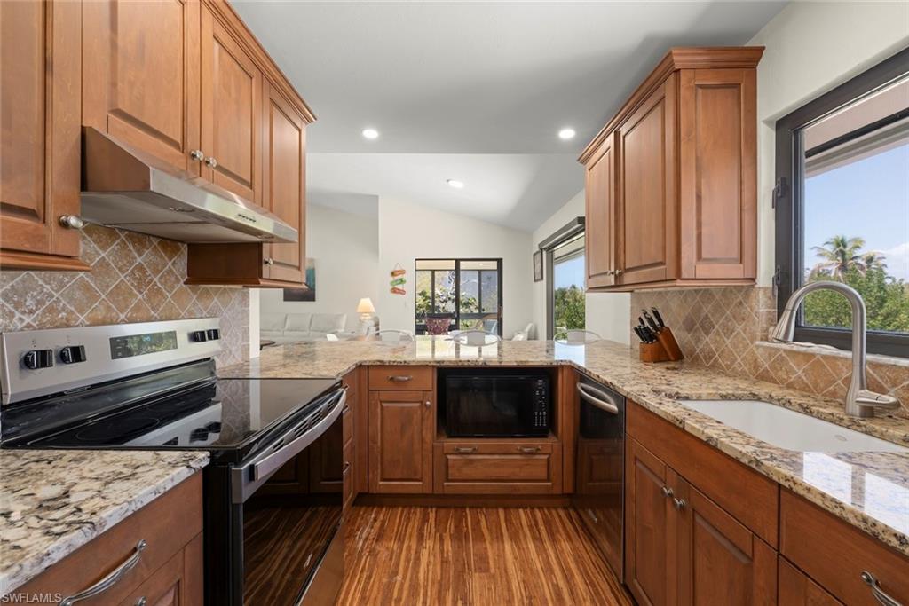 GULF PINES - Residential