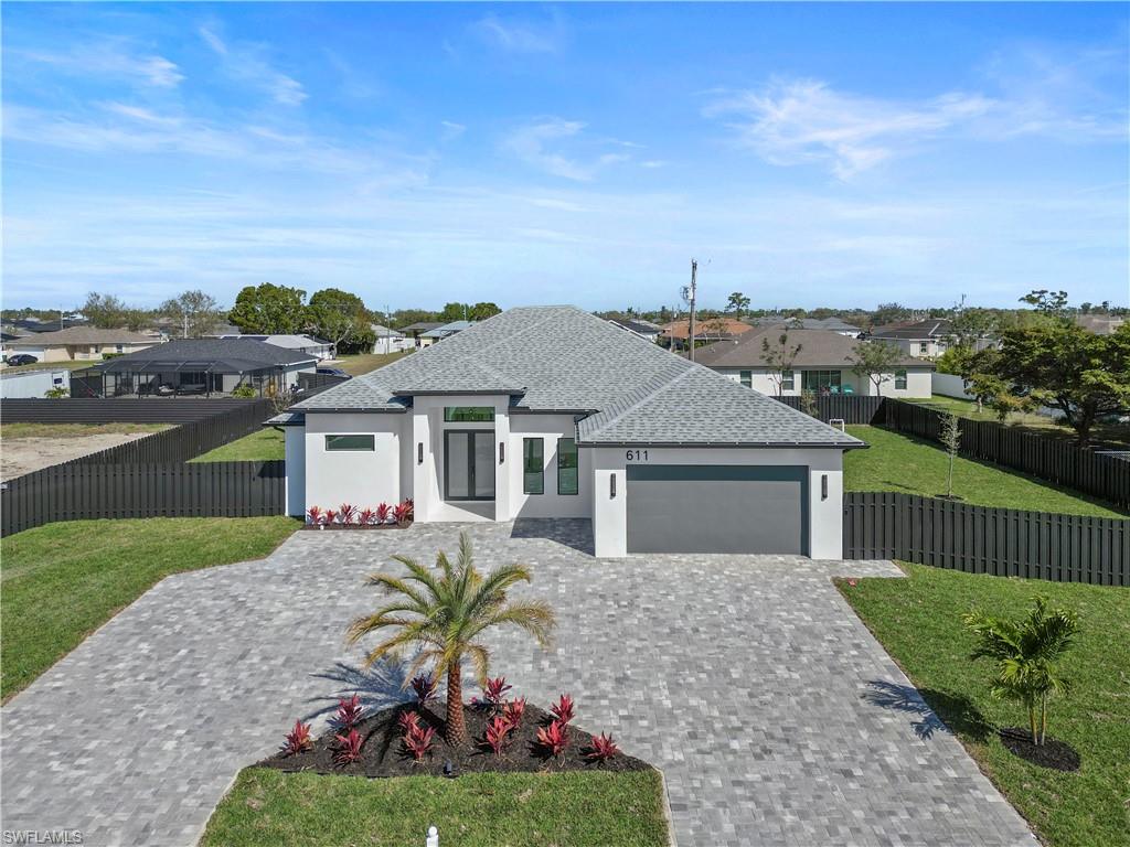 CAPE CORAL - Residential