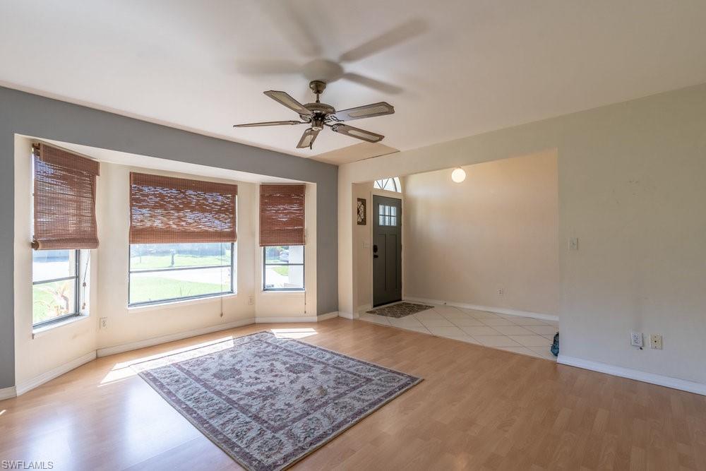 COUNTRY OAKS - Residential