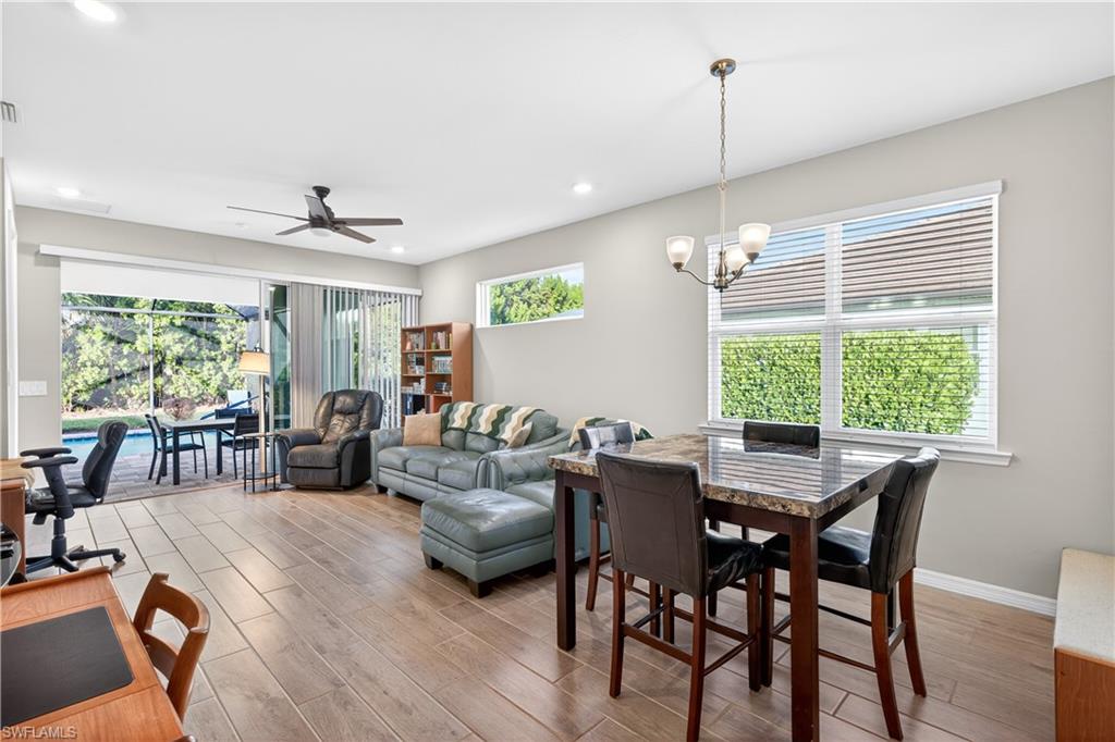 RIVERSIDE AVENUE VILLAS - Residential