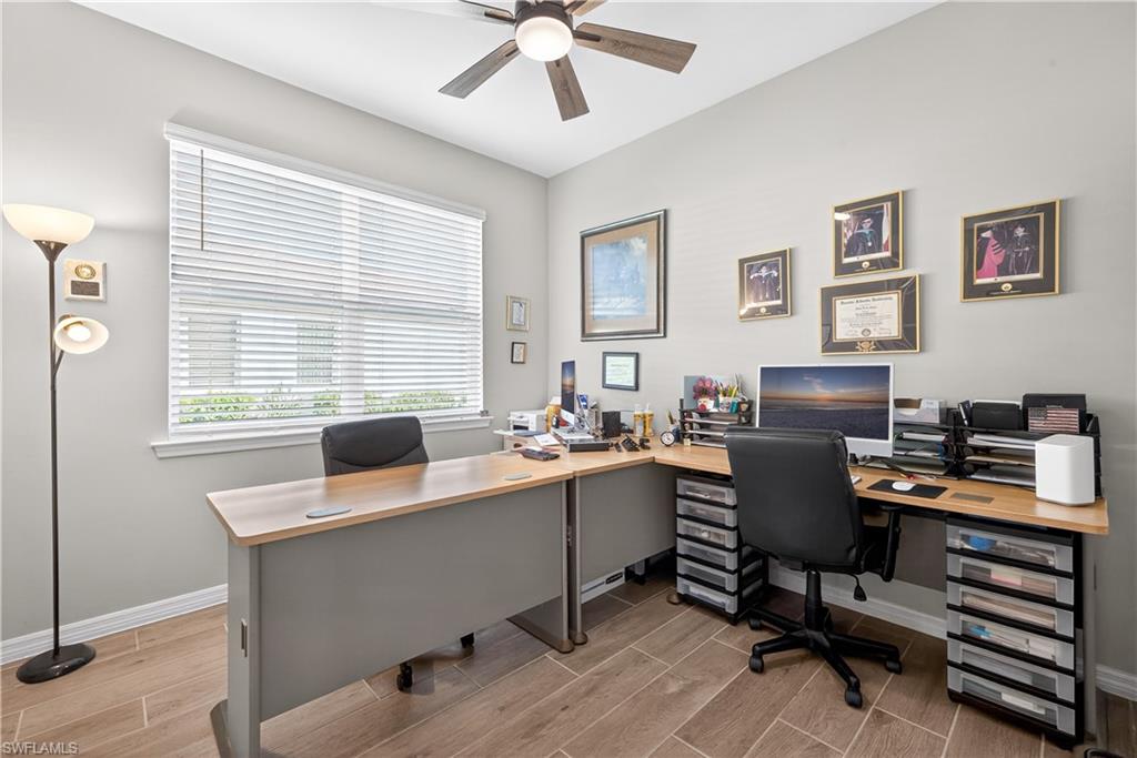 RIVERSIDE AVENUE VILLAS - Residential