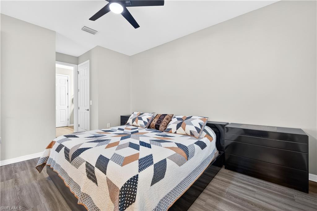 RIVERSIDE AVENUE VILLAS - Residential