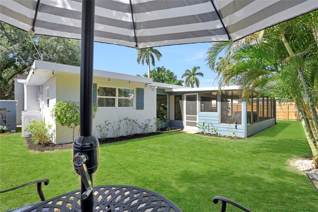 COLONIAL TERRACE - Residential