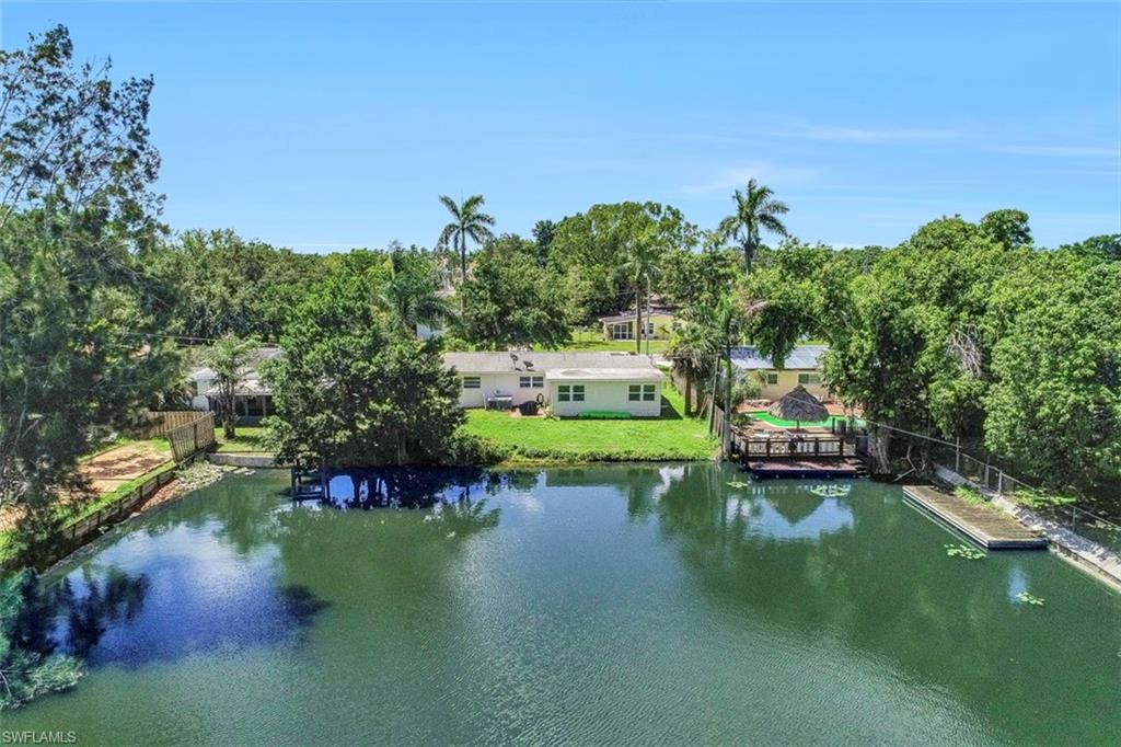 COLONIAL TERRACE - Residential