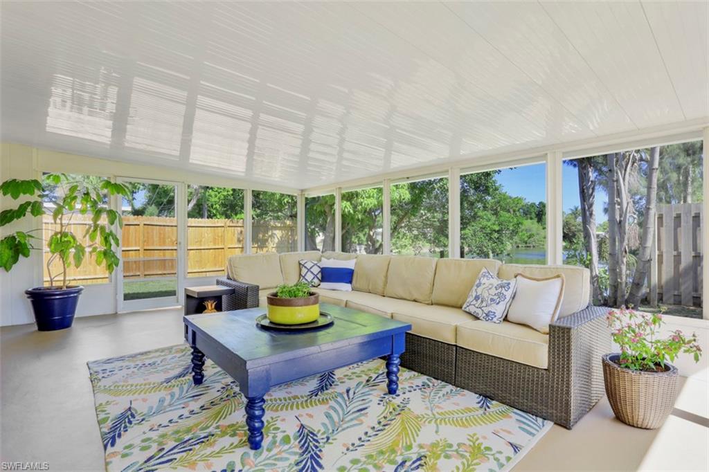 COLONIAL TERRACE - Residential