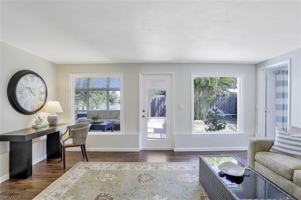 COLONIAL TERRACE - Residential