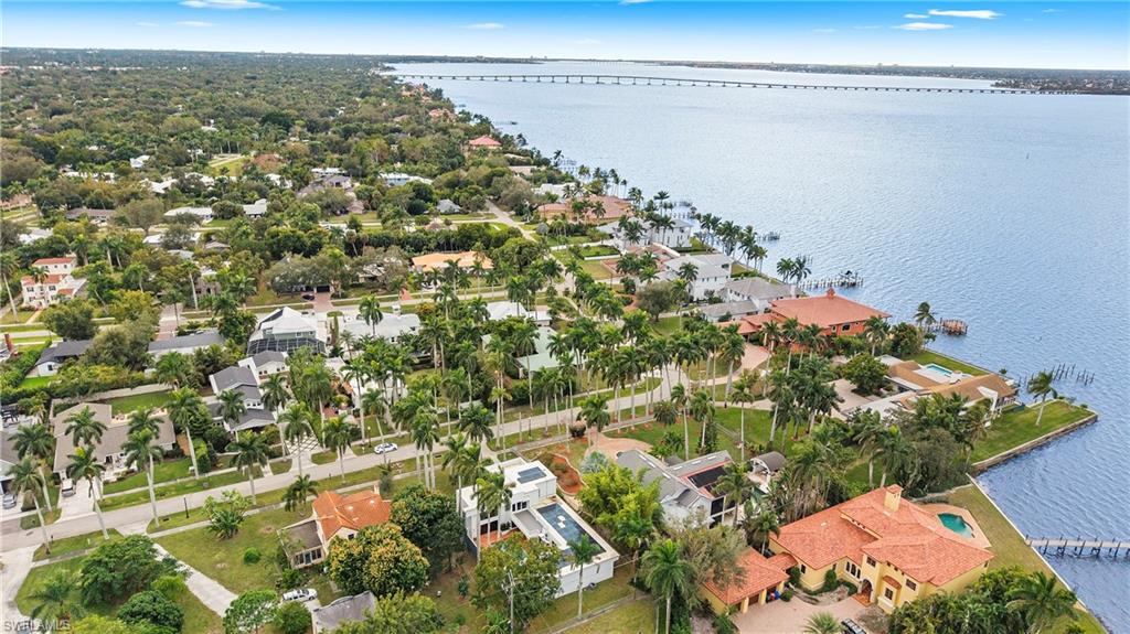 RIVERSIDE - Residential