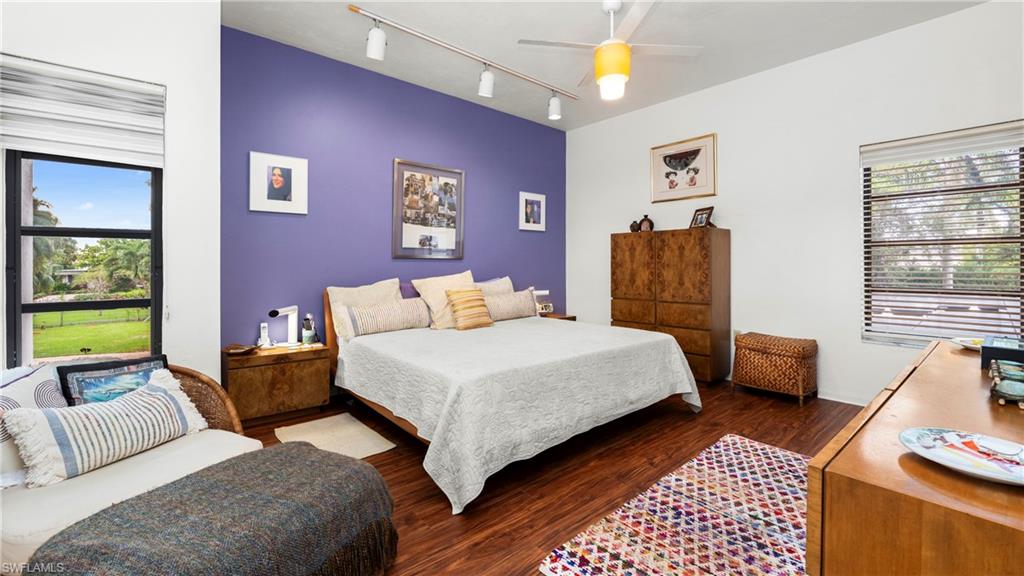 RIVERSIDE - Residential