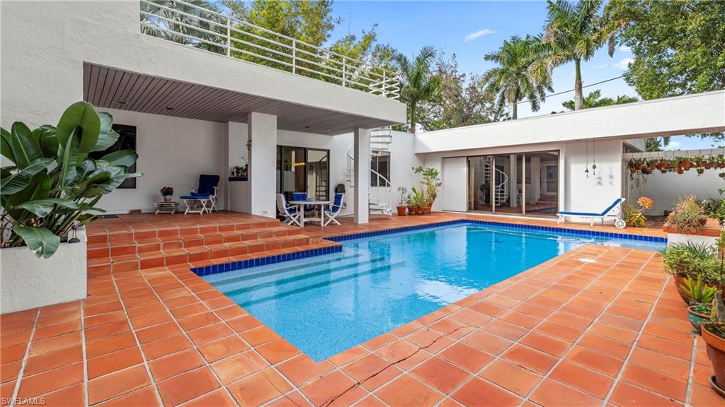 RIVERSIDE - Residential