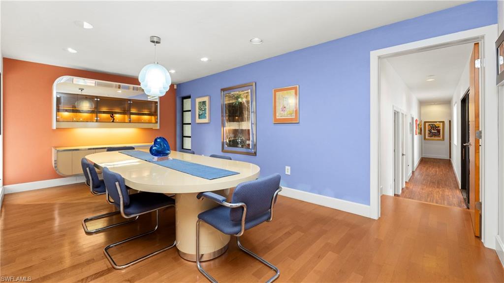 RIVERSIDE - Residential