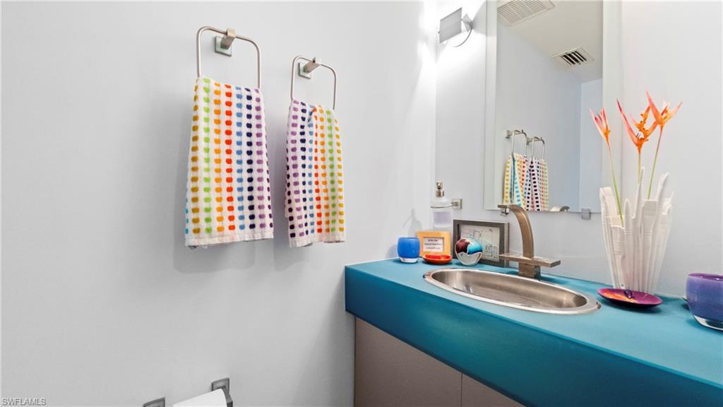 RIVERSIDE - Residential