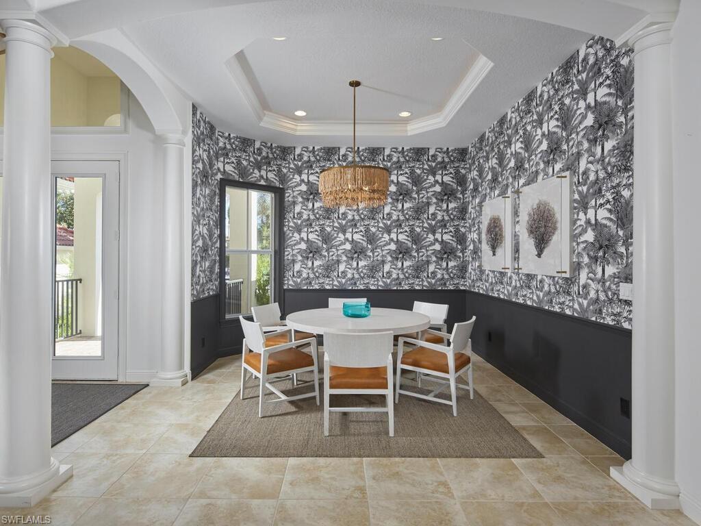 PARK SHORE - Residential