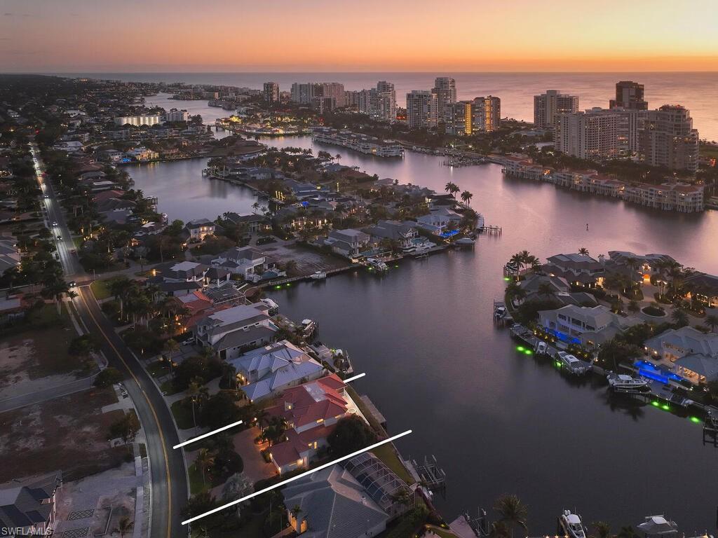 PARK SHORE - Residential