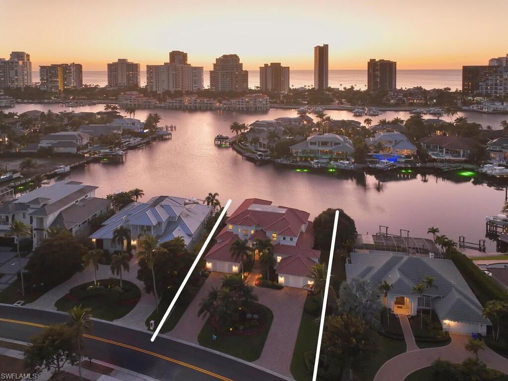 PARK SHORE - Residential