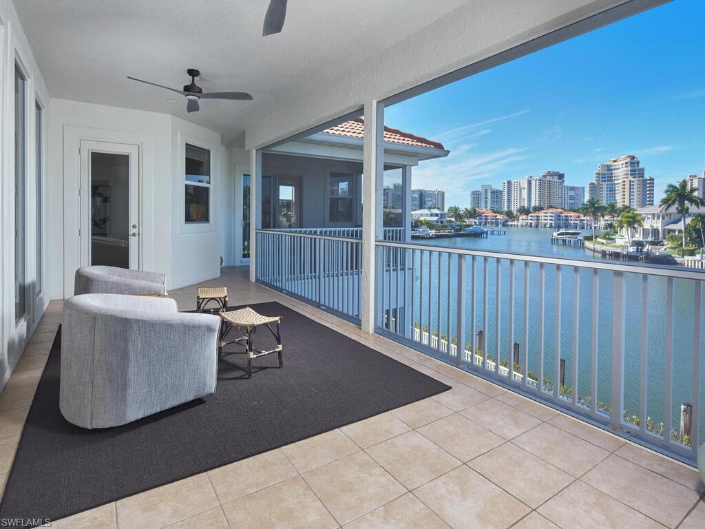 PARK SHORE - Residential