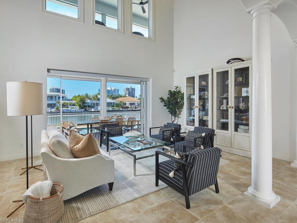 PARK SHORE - Residential