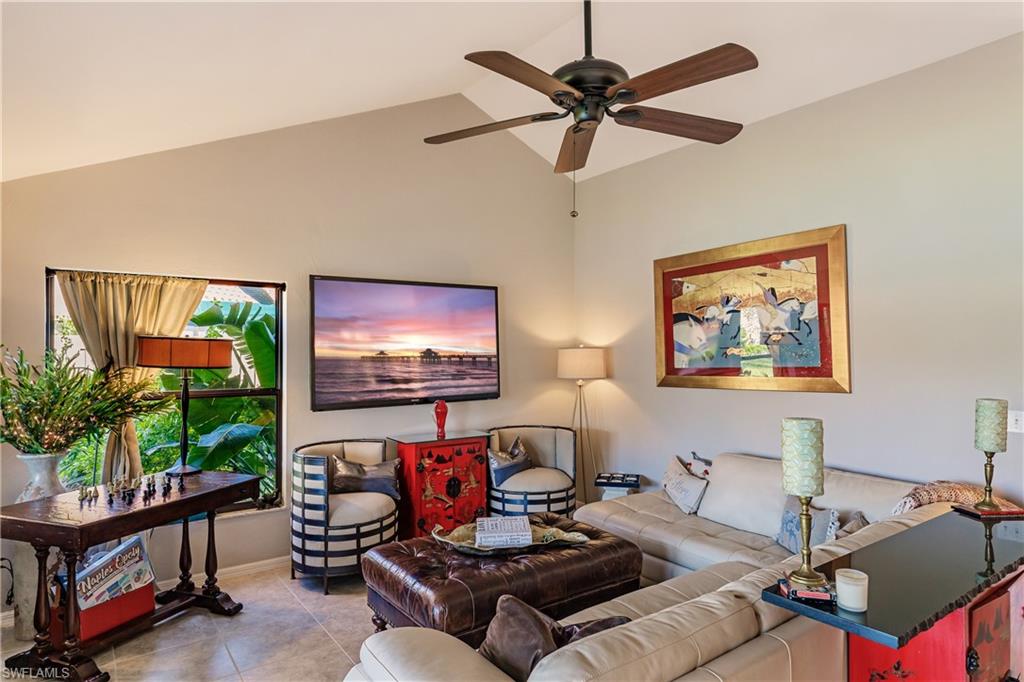 BEACHWALK HOMES - Residential