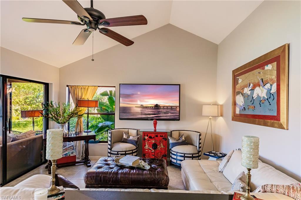 BEACHWALK HOMES - Residential