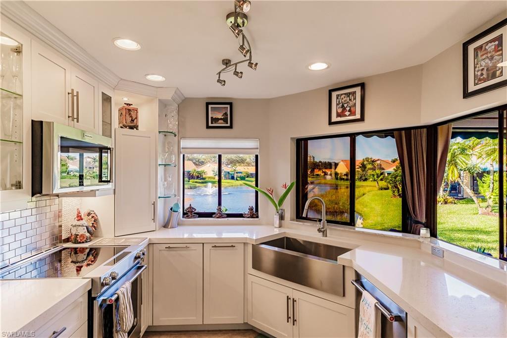 BEACHWALK HOMES - Residential