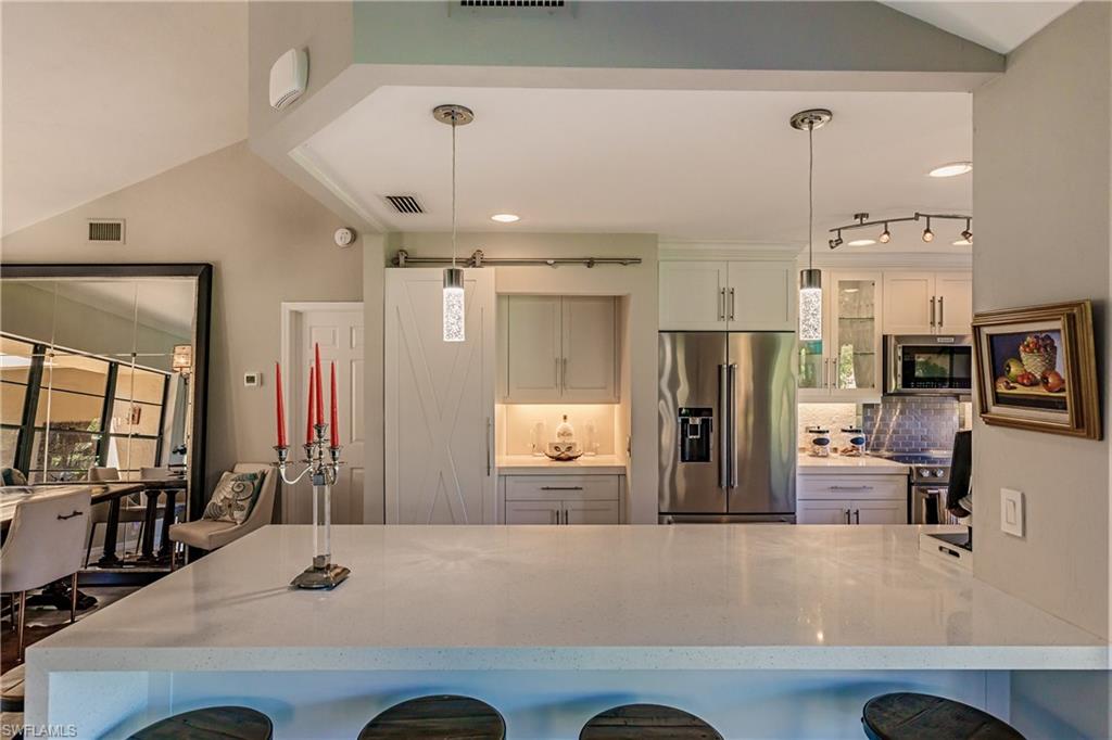 BEACHWALK HOMES - Residential